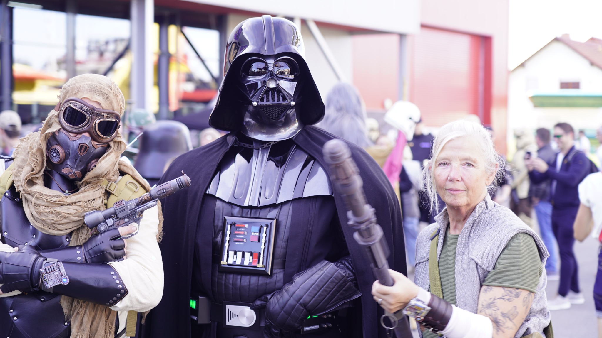 Conny und Andreas mit Darth Vader bei den Science Fiction Days in Speyer